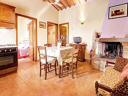 Tranquil Cortona Home
