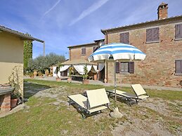 Tranquil Cortona Home