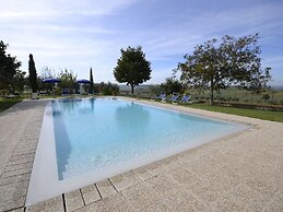 Tranquil Cortona Home