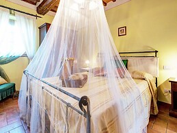 Tranquil Cortona Home