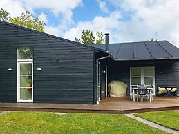 6 Person Holiday Home in Thyholm