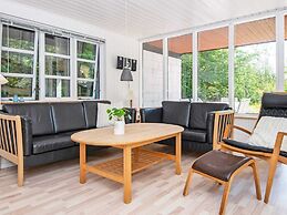 6 Person Holiday Home in Ulfborg