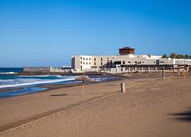 Apartment in Puerto del Rosario Near Playa Chica