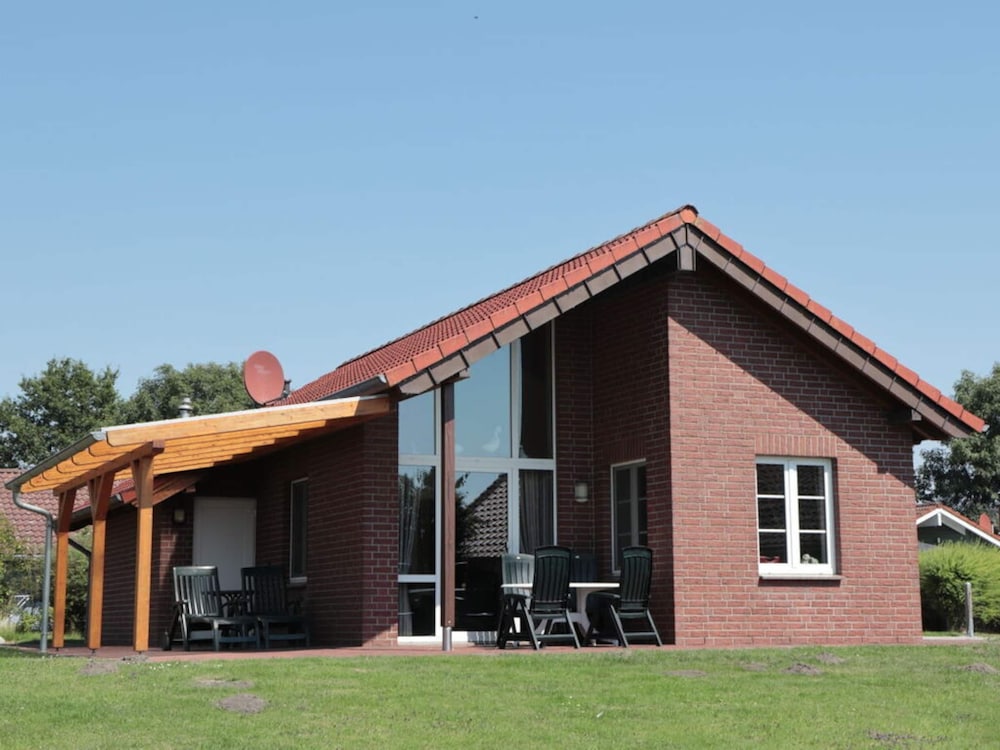 Starfish Modern Retreat