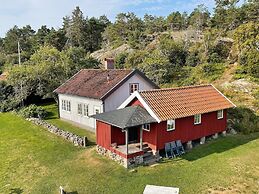 4 Star Holiday Home in Tanumshede