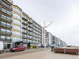 Apartment in Koksijde With Stunning Sea View