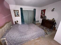 Villa in Vidauban With Pool and BBQ