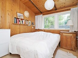 6 Person Holiday Home in Rorvig