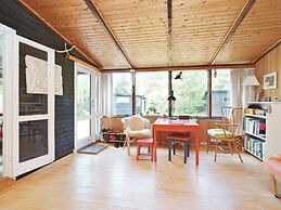 6 Person Holiday Home in Rorvig