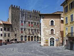 Apartment Monteverdi With Sauna & Pool