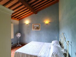 Apartment Monteverdi With Sauna & Pool