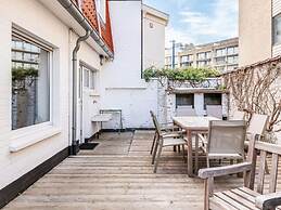 Villa Near De Panne Beach With Sea Views