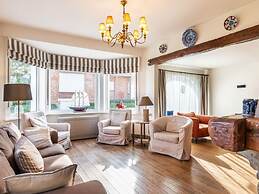 Villa Near De Panne Beach With Sea Views