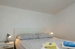 Nicole Comfortable Holiday Residence