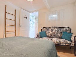 Holiday Home in Gargas With Pool and Nature
