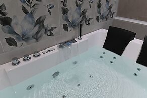 Slopes Suites and Spa