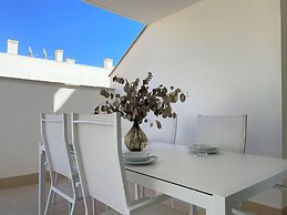 Belvilla by OYO Apartamento Moja!car