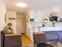 Cozy Apartment With Terrace