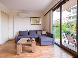 Cozy Apartment With Terrace