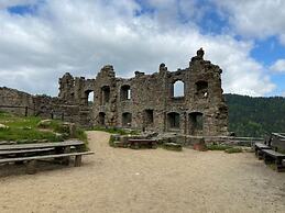 Holiday Home Wiesenhausel