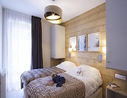 Apartment in L'eclose With Mountain Views