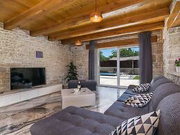 Villa Patrick Comfortable Holiday Residence
