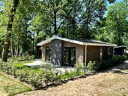 Chalet w/ Garden & Views