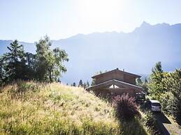Lovely Apartment in Sautens