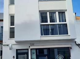 Cosy Apartment With Balcony