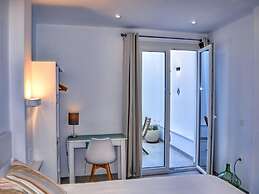 Cosy Apartment With Balcony
