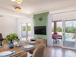 Villa Lena Comfortable Holiday Residence