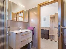 Villa Lena Comfortable Holiday Residence