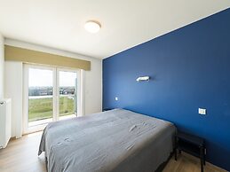 Apartment With 3 Bedrooms and sea View
