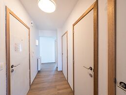 Apartment With 3 Bedrooms and sea View