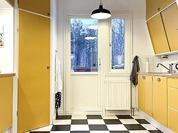 2 Person Holiday Home in Aby