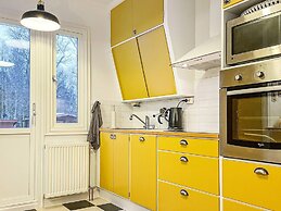 2 Person Holiday Home in Aby