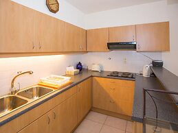 Apartment Near Zeedijk With Sea View