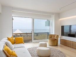 Beautiful Apartment With Direct sea View