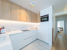 Beautiful Apartment With Direct sea View