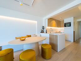 Beautiful Apartment With Direct sea View