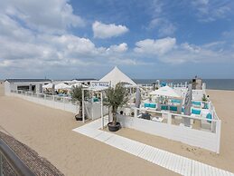 Beautiful Apartment With Direct sea View