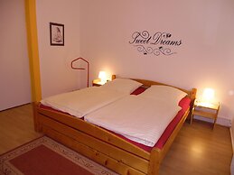 Charming Attic Hideaway, Harz