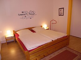 Charming Attic Hideaway, Harz