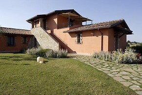 Apartment in Umbria With Infinity Pool Views