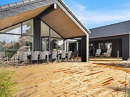 5 Star Holiday Home in Romo