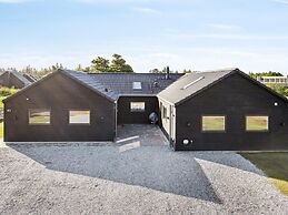 5 Star Holiday Home in Romo