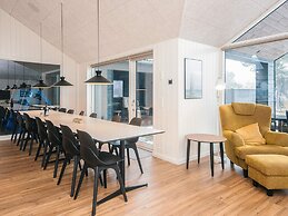 5 Star Holiday Home in Romo