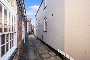 Still House