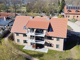 Narrow Luzin Modern Retreat