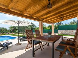 Jozefina Comfortable Holiday Residence